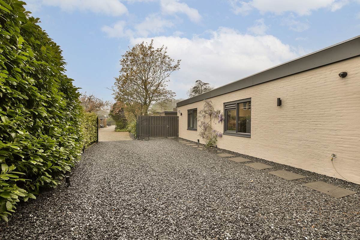 Cook Landscapes - Rock Driveway