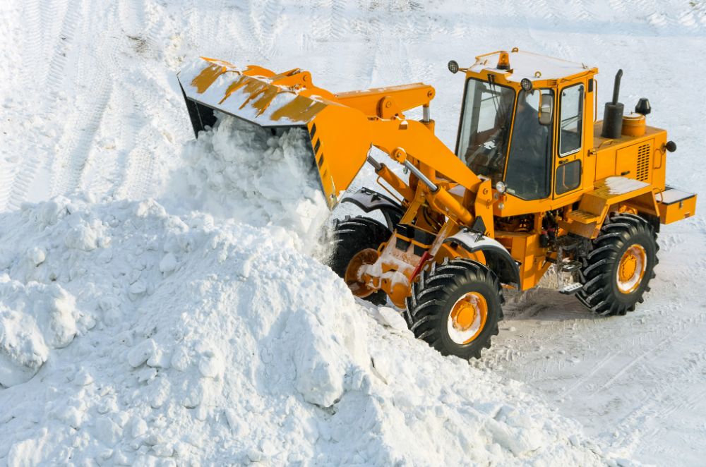 AdobeStock_59529348 (1) Snow hauling and removal